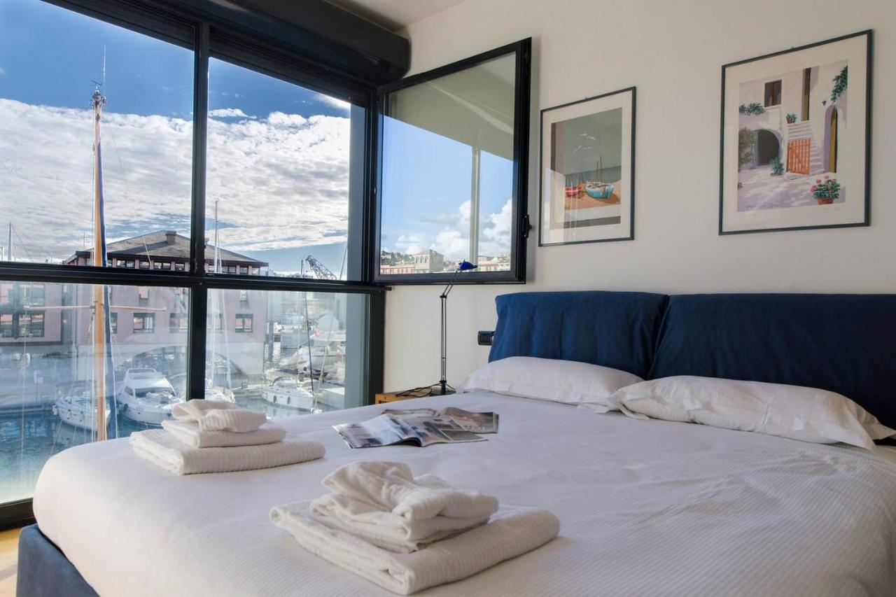 Joivy Exclusive Seaview Flat For 4, In Central Genoa Διαμέρισμα Εξωτερικό φωτογραφία